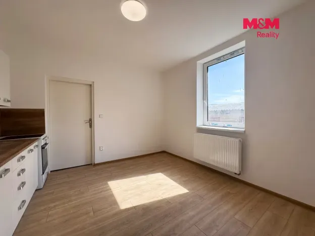 Pronájem bytu 2+kk, Skuteč, Školní, 50 m2