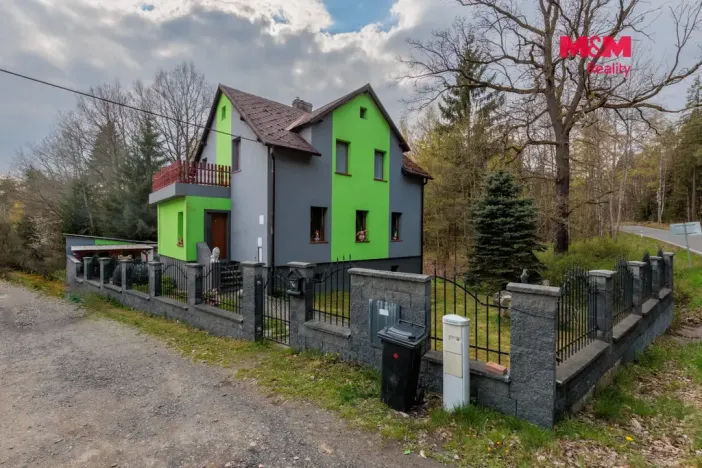 Prodej rodinného domu, Kaceřov - Horní Pochlovice, 176 m2