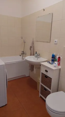 Pronájem bytu 2+1, Pardubice, třída Míru, 66 m2