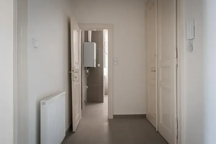 Pronájem bytu 2+kk, Praha - Nové Město, Lípová, 37 m2