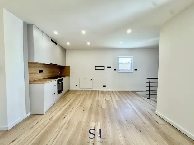 Pronájem bytu 2+kk, Jablonec nad Nisou, Nádražní, 55 m2