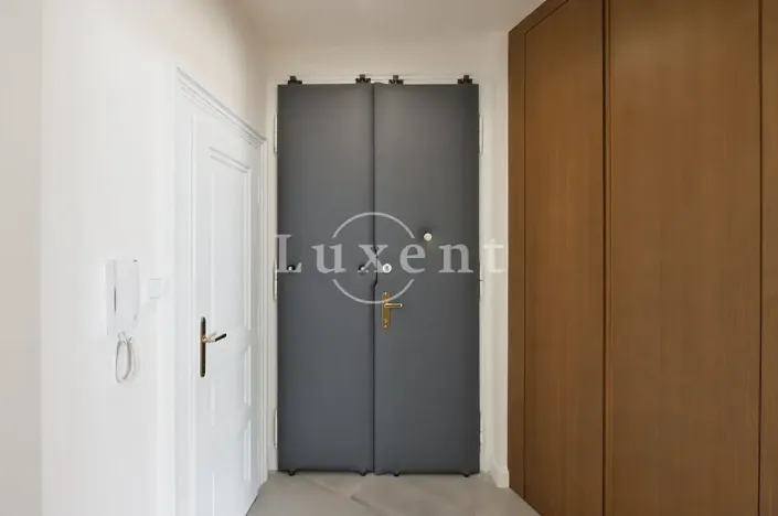 Pronájem bytu 2+kk, Praha - Vinohrady, náměstí Jiřího z Poděbrad, 54 m2