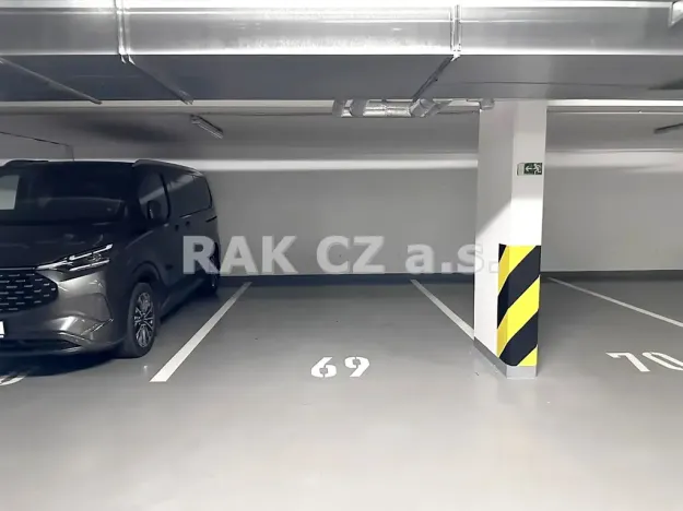 Pronájem bytu 3+kk, Praha - Prosek, Libočanská, 90 m2