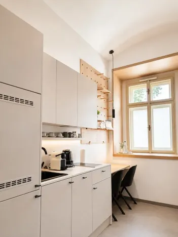 Prodej ubytování, Praha - Karlín, Prvního pluku, 31 m2