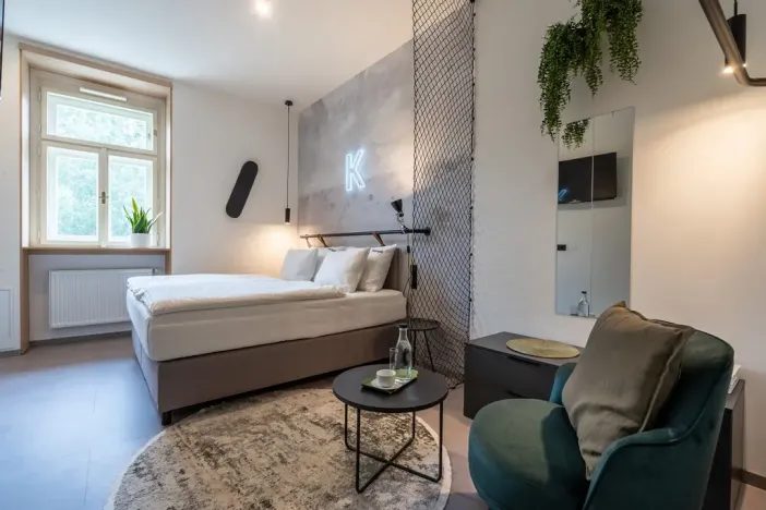 Prodej ubytování, Praha - Karlín, Prvního pluku, 20 m2