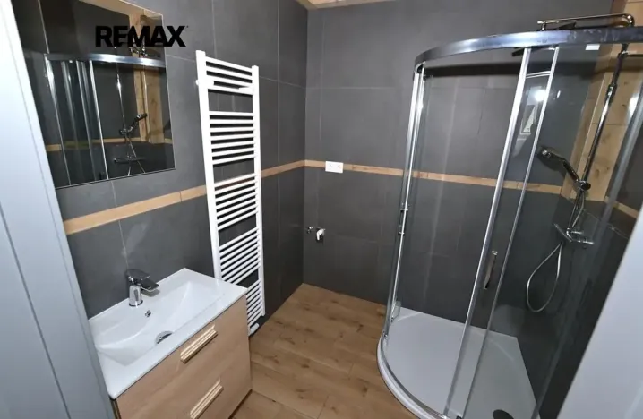 Pronájem atypického bytu, Plzeň, Slovanská, 73 m2