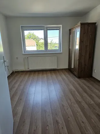 Pronájem rodinného domu, Velká Polom, Osvoboditelů, 300 m2