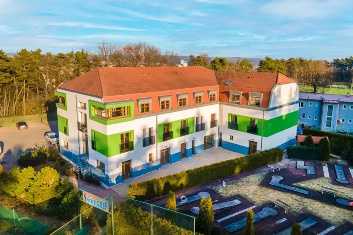 Pronájem bytu 1+kk, Zruč-Senec, Sportovní, 29 m2
