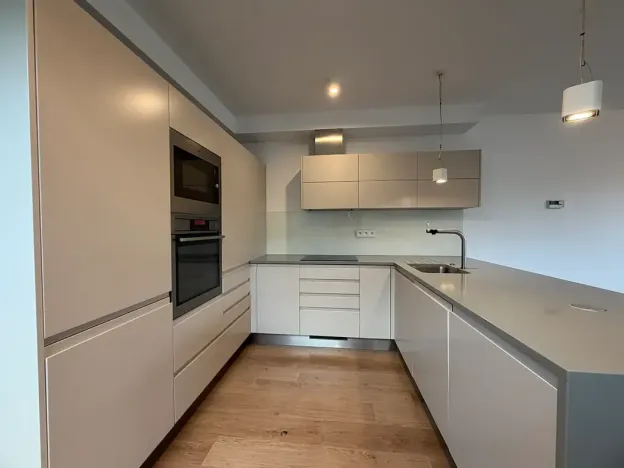 Pronájem rodinného domu, Praha - Horní Měcholupy, U Golfu, 227 m2