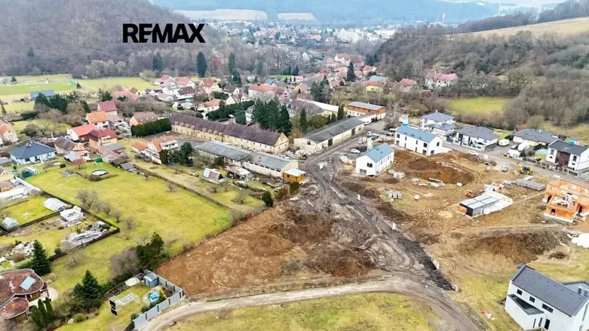 Prodej komerčního pozemku, Chrustenice, 1063 m2