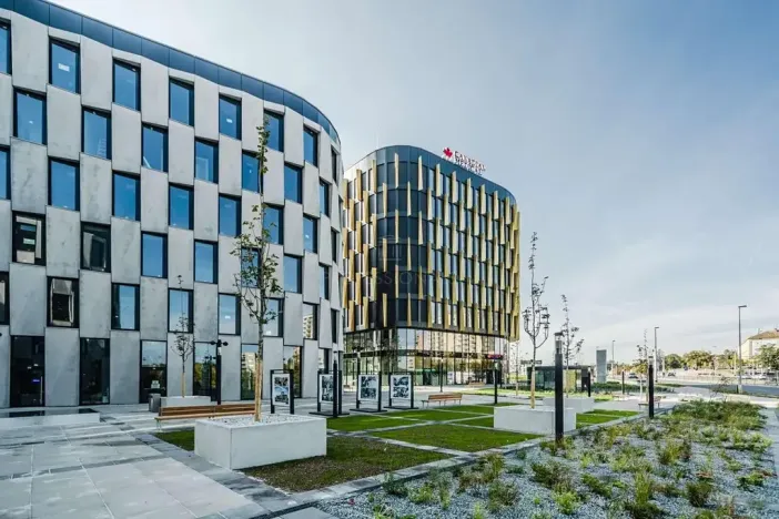 Pronájem kanceláře, Praha - Vokovice, Evropská, 447 m2