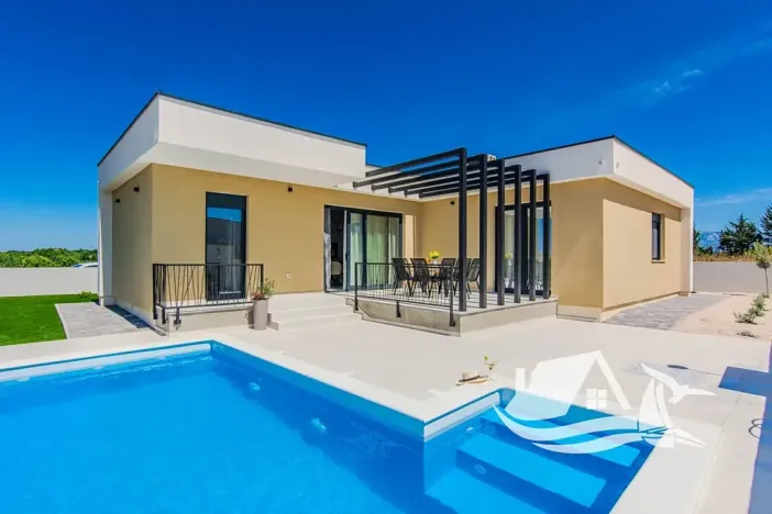 Prodej vily, Privlaka, Chorvatsko, 100 m2