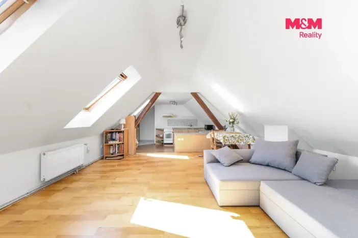 Prodej rodinného domu, Ochoz u Tišnova, 237 m2