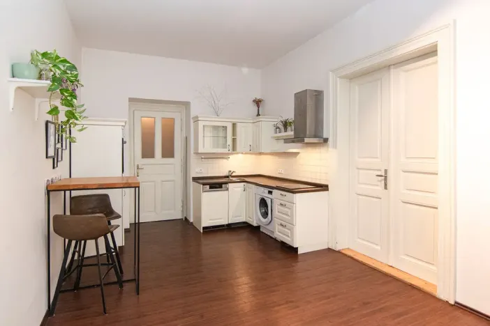 Pronájem bytu 2+kk, Praha - Žižkov, Ježkova, 43 m2