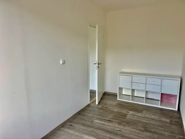 Pronájem bytu 3+1, Praha - Střížkov, Harrachovská, 60 m2