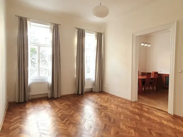 Pronájem bytu 3+1, Praha, Italská, 112 m2
