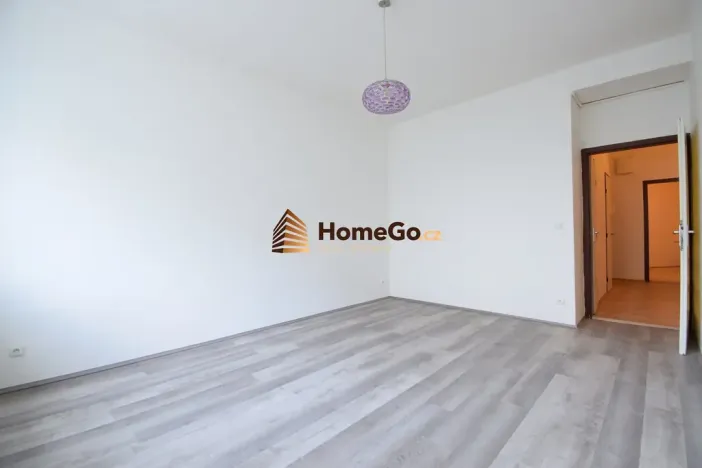 Pronájem bytu 3+1, Praha - Nusle, U gymnázia, 97 m2
