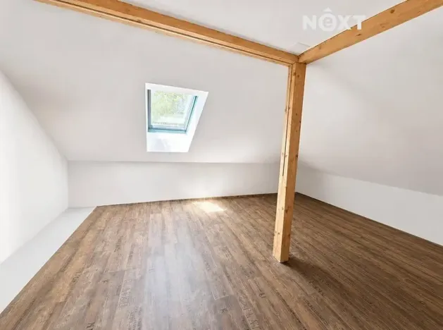 Pronájem bytu 3+1, Hosín, 140 m2
