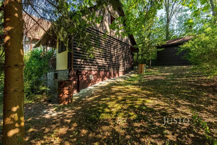 Prodej zahrady, Hluk, 563 m2