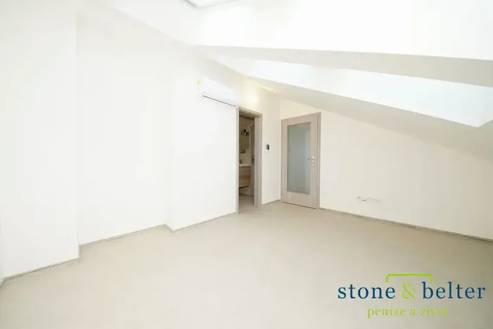 Pronájem bytu 3+kk, Praha - Bubeneč, Bubenečská, 115 m2