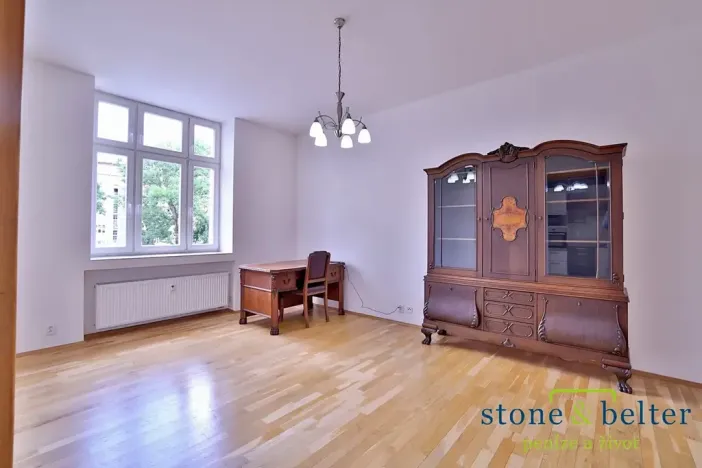 Pronájem bytu 3+1, Praha - Bubeneč, Bubenečská, 116 m2