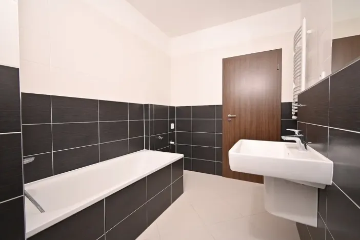 Pronájem bytu 2+kk, Praha - Střížkov, Zakšínská, 54 m2