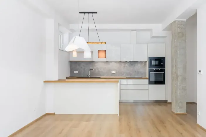 Pronájem bytu 3+kk, Hluboká nad Vltavou, U Parku, 82 m2