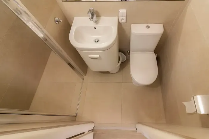 Pronájem bytu 1+kk, Praha - Kobylisy, Kyselova, 23 m2