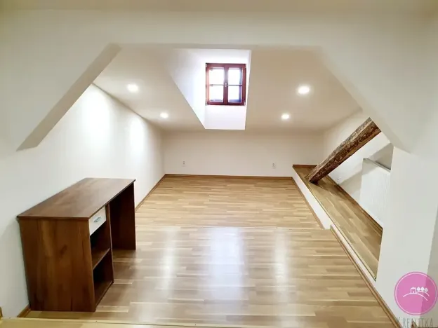 Pronájem bytu 2+kk, Olomouc, Dolní náměstí, 55 m2