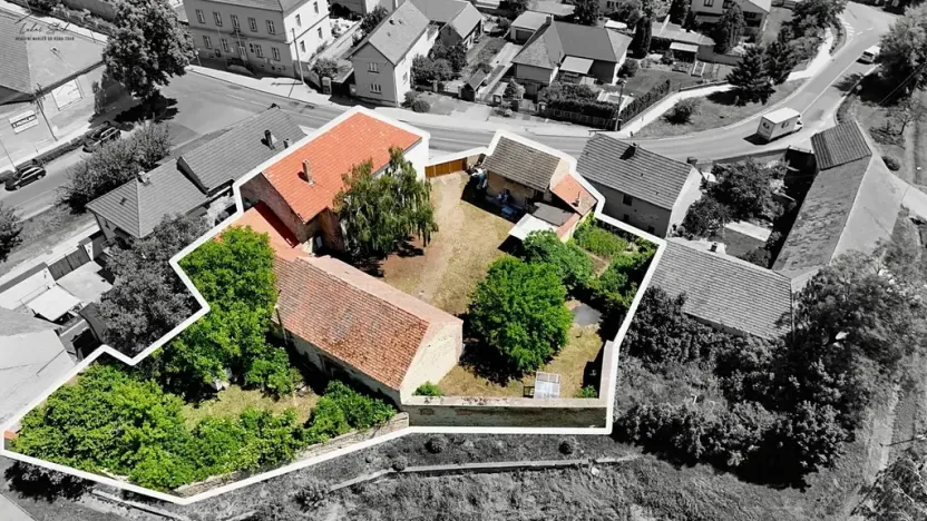 Prodej rodinného domu, Račiněves, 574 m2