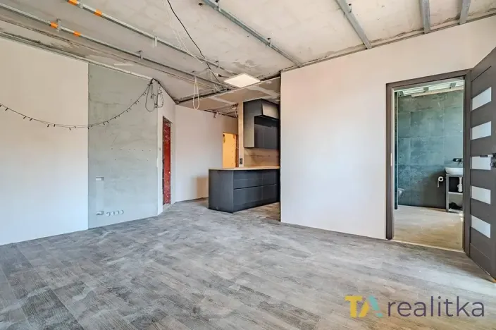 Prodej bytu 4+kk, Třinec, Sosnová, 77 m2