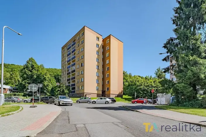 Prodej bytu 4+kk, Třinec, Sosnová, 77 m2