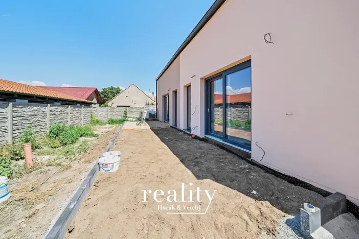 Prodej rodinného domu, Božice, 130 m2