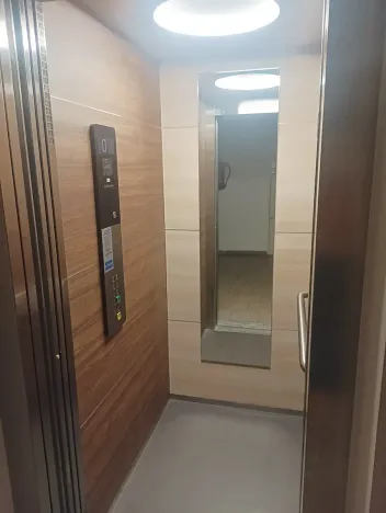 Pronájem bytu 2+kk, Praha - Vokovice, Ke dvoru, 38 m2