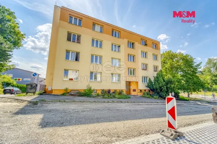 Pronájem bytu 1+1, Klatovy - Klatovy II, K Letišti, 44 m2