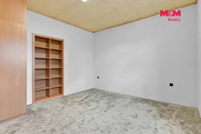 Prodej bytu 4+kk, Libáň, Na Ženichově, 80 m2