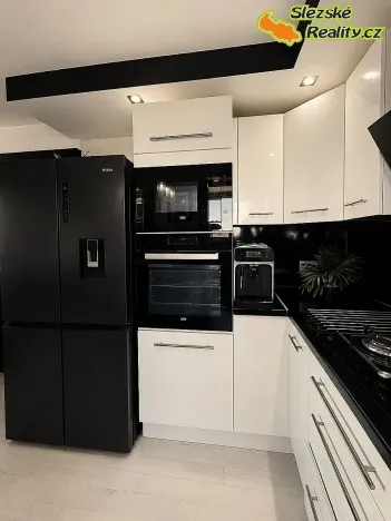 Prodej bytu 2+kk, Ostrava, Svojsíkova, 48 m2
