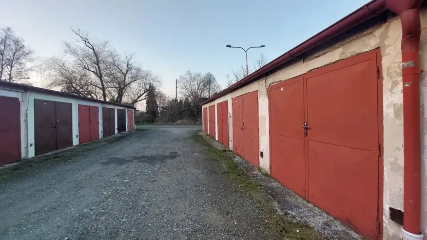 Prodej garáže, Poděbrady, Jungmannova, 17 m2