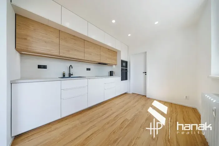 Pronájem bytu 3+1, Olomouc, Pionýrská, 60 m2