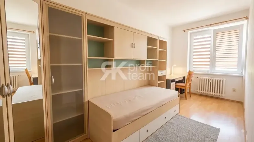 Prodej bytu 3+1, Ostrava, Aleše Hrdličky, 68 m2
