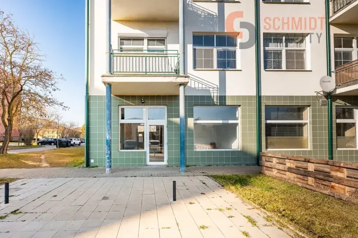 Pronájem obchodního prostoru, Břeclav, Na Valtické, 77 m2