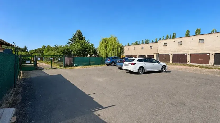 Prodej zahrady, Most, Pionýrů, 400 m2
