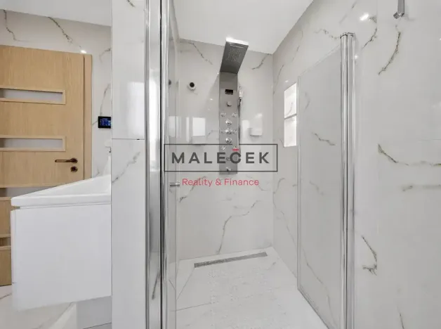 Prodej bytu 2+1, Kladno, Unhošťská, 51 m2
