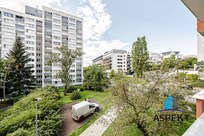 Pronájem bytu 1+kk, Praha - Vokovice, Evropská, 24 m2