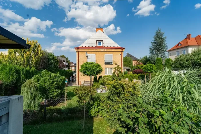 Prodej bytu 3+1, Opava, Gogolova, 70 m2
