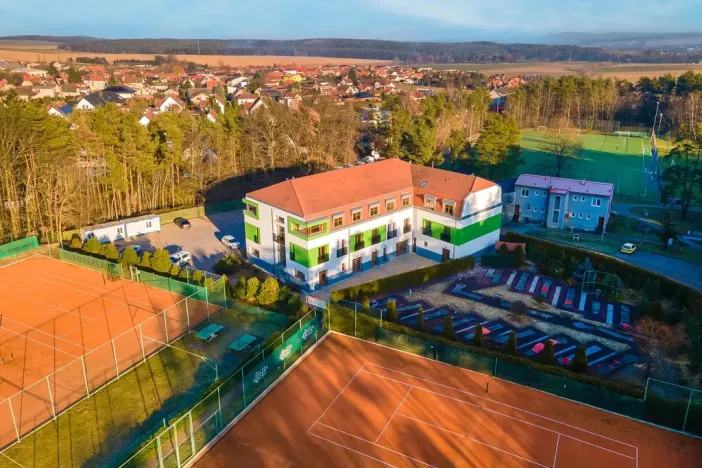 Pronájem bytu 1+kk, Zruč-Senec, Sportovní, 44 m2