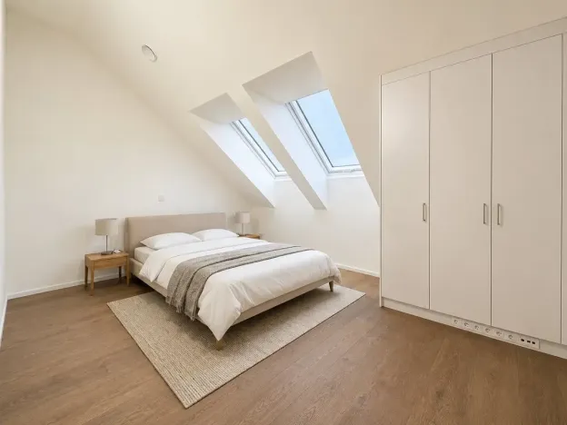 Prodej bytu 5+kk, Praha - Holyně, náměstí Pod lípou, 152 m2