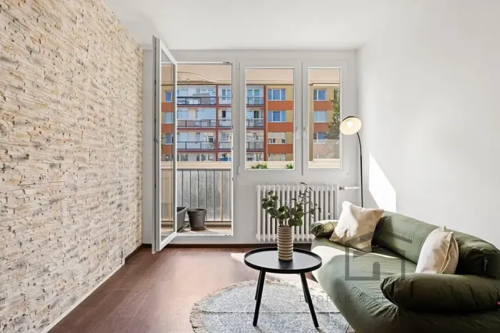 Pronájem bytu 2+kk, Praha - Hostivař, Zápasnická, 39 m2