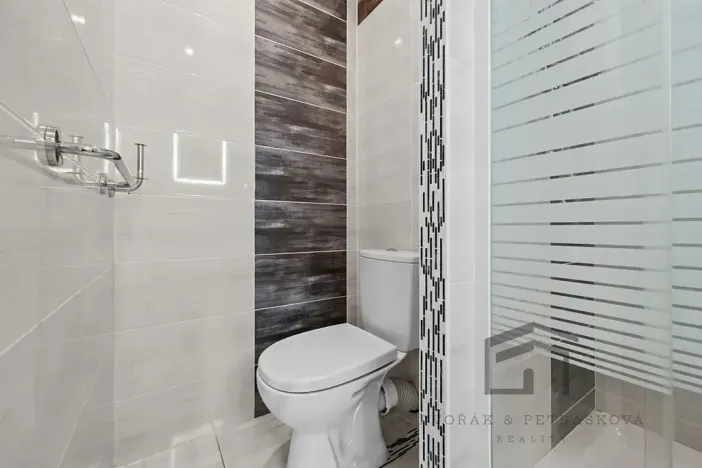 Pronájem bytu 2+kk, Praha - Hostivař, Zápasnická, 39 m2