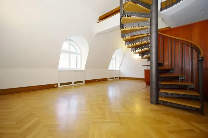 Pronájem atypického bytu, Praha - Josefov, Žatecká, 195 m2